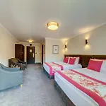 Hotel Kiparis