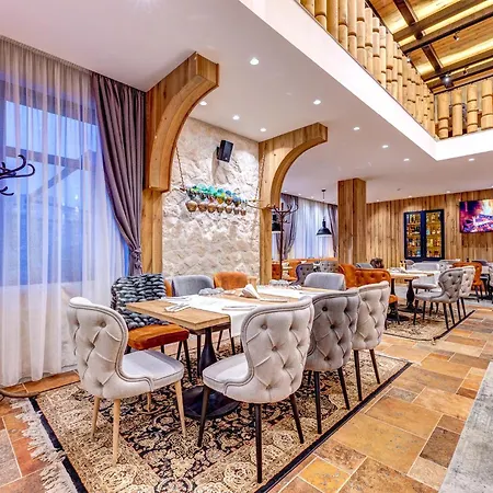 Kiparis Hotel