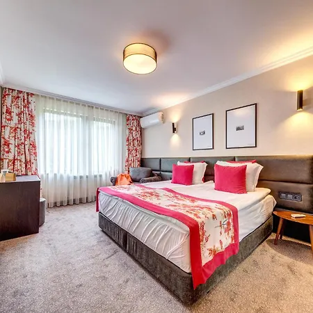 Hotel Kiparis Smolan