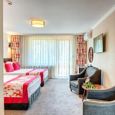 Kiparis Отель 4*